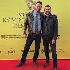 Ryan and Alex on red carpet